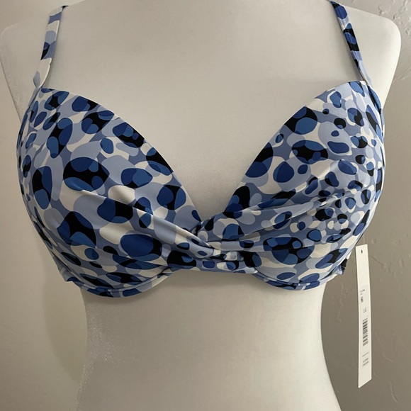 Swimsuit top NWT - Picture 2 of 5